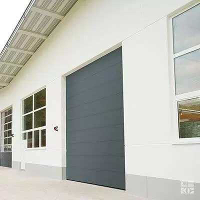 Промышленные ворота серии ProPlus Промышленные ворота цвет серый антрацит